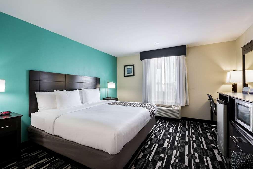 Baymont By Wyndham Oklahoma City Bricktown Oda fotoğraf
